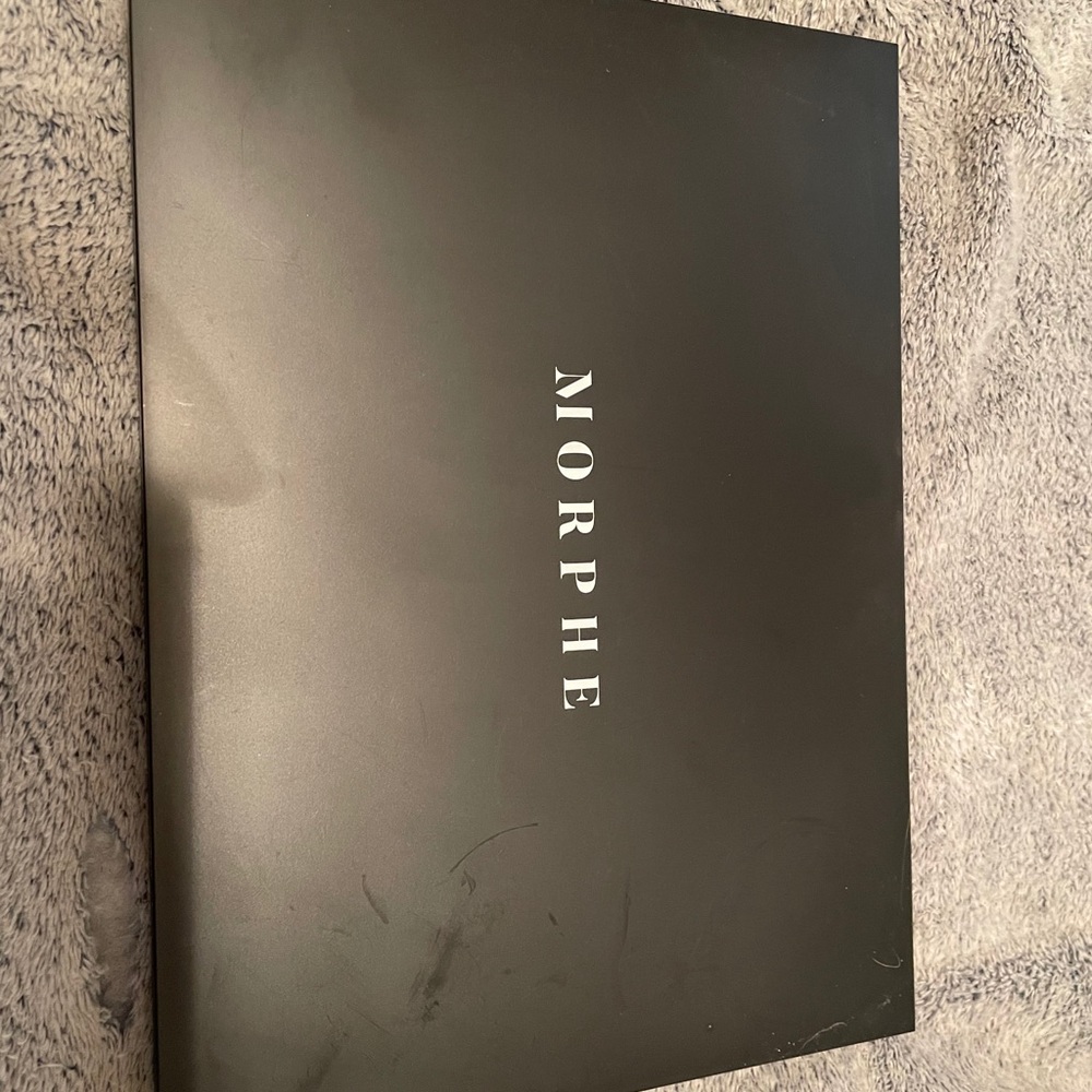 Morphe artistry pallete
